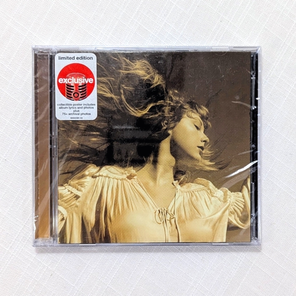 CD Taylor Swift Fearless (Taylor’s Version) Unopened Target Exclusive NEW Sealed